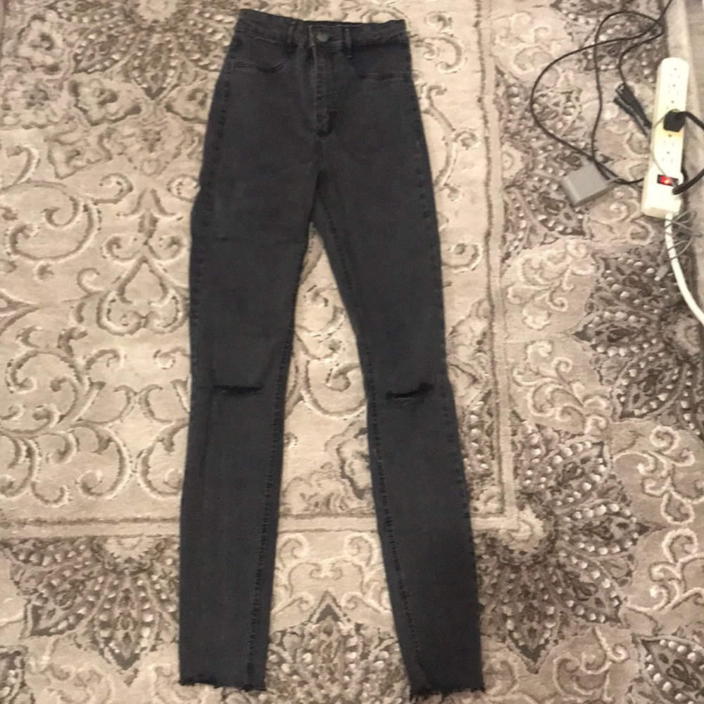 high waisted black knee ripped skinny jeans